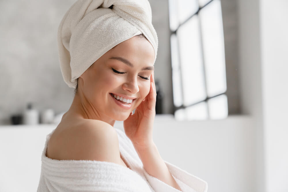 De-Stress for Your Skin: 13 Stress-Busting Tips for a Radiant Glow