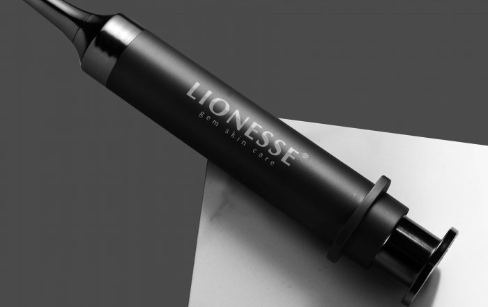 Lionesse Black Onyx Line Eraser Syringe