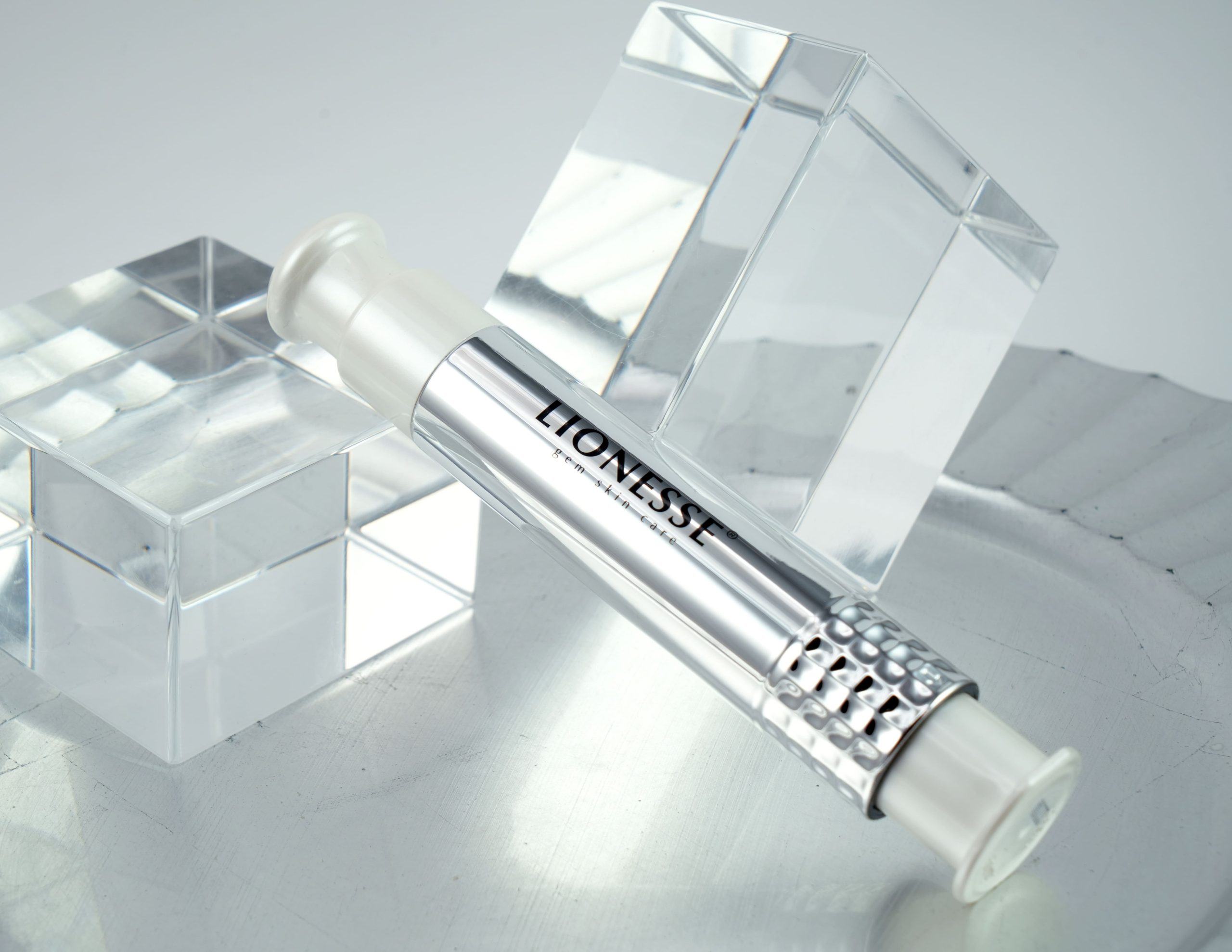 Lionesse syringe serum