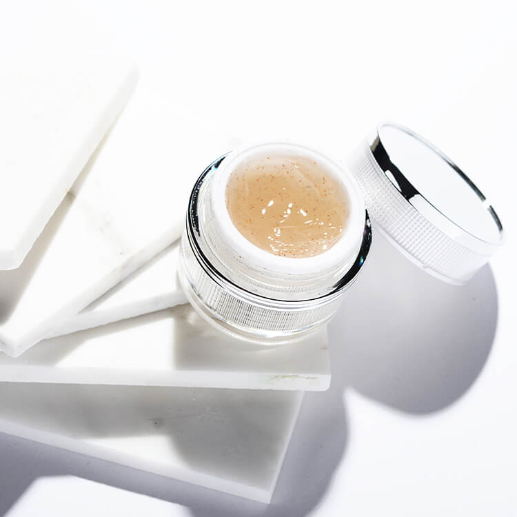 White Pearl Facial Peeling