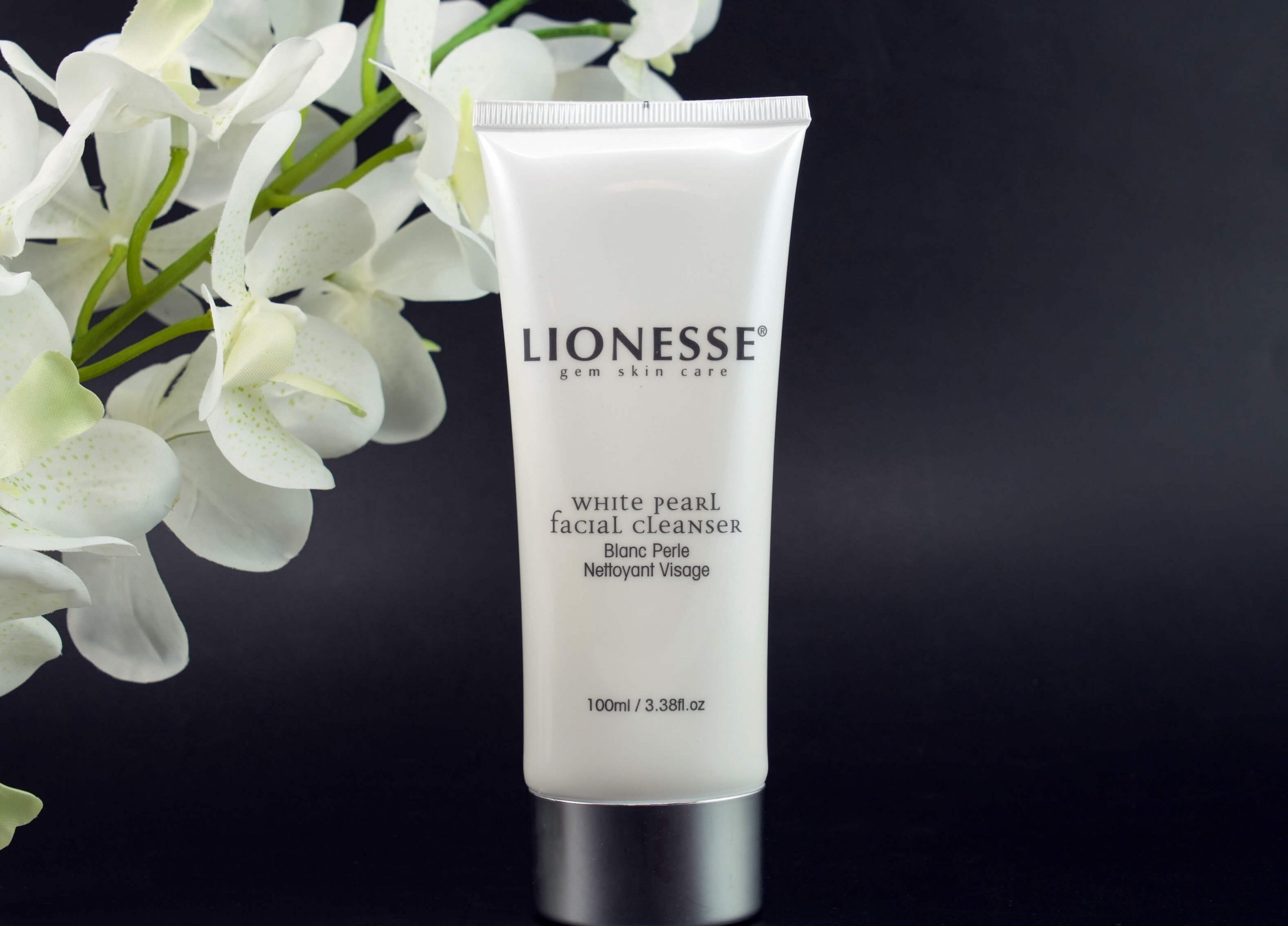 white pearl cleanser